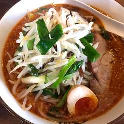 麻辣味噌ﾗｰﾒﾝ大盛固め 970円