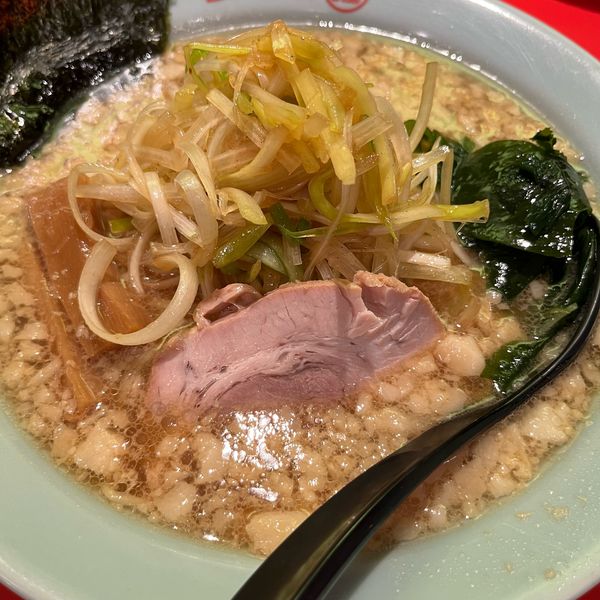 「ネギラーメン白 醤油」@ラーショ マルミャーの写真