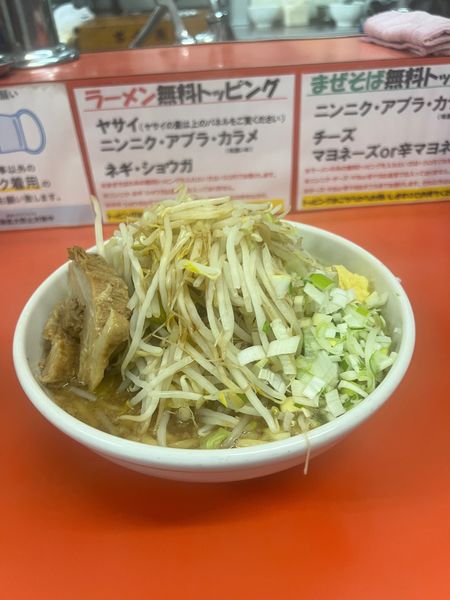 「ラーメン小　900円」@らー麺 ぶたのジョーの写真