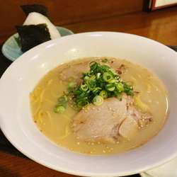 トリプル白湯ラーメン