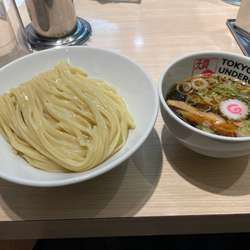つけめんライト　麺の量M