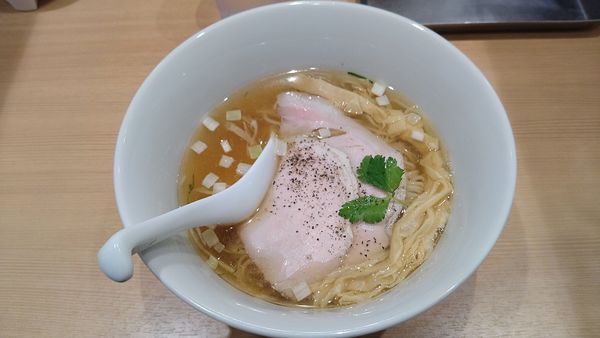 「【限定】トビウオの塩らーめん¥1050-」@らぁ麺 はやし田 赤羽店の写真