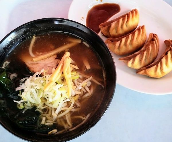 「ラーメンセット（揚げ餃子4ヶ）￥500」@いばらき餃子 Q屋の写真