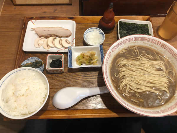 「茸定食 (1,100円)」@炭火焼濃厚中華そば 奥倫道の写真