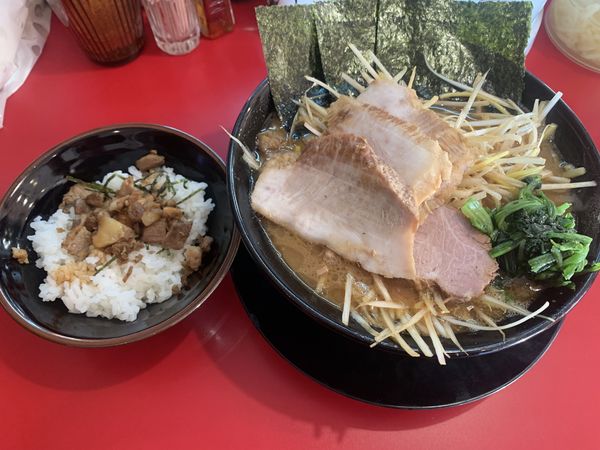 「白ネギラーメン」@家系ラーメン 王道 神道家の写真
