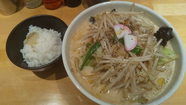 「濃厚タンメン・麺少なめ+小ライス(¥900+サービス)」@荻窪 武茂の写真