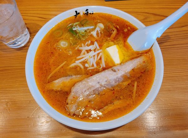 「味噌ラーメン + バター」@佐野青竹手打ちラーメン 大和の写真