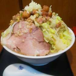 超こってりニンニク野菜ラーメン