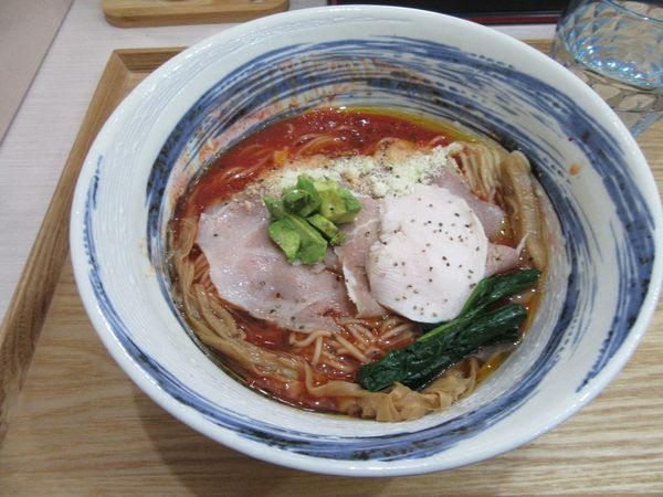 「限定　濃縮トマトらぁ麺（９５０円）＋替え玉あさりの濃厚ソース」@Ramen  Suzurunの写真