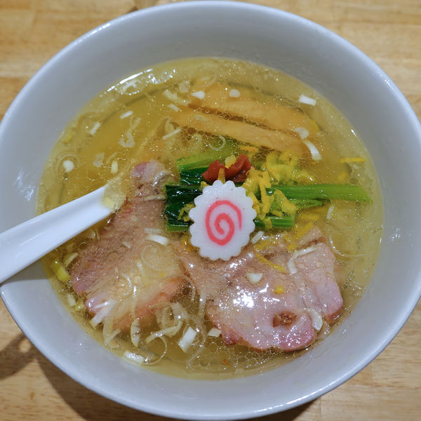 「手打塩そば 930円」@とら食堂 福岡分店の写真