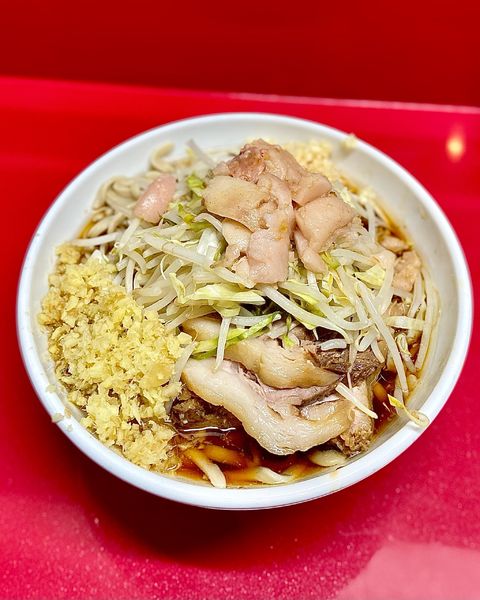 「小ラーメン 小豚入り」@ラーメン二郎 越谷店の写真