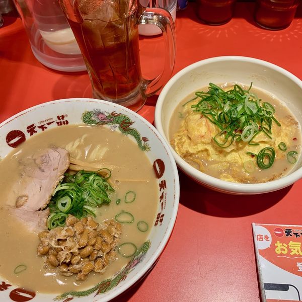 こってり天津飯定食＋納豆トッピング＋黒ウーロンハイ