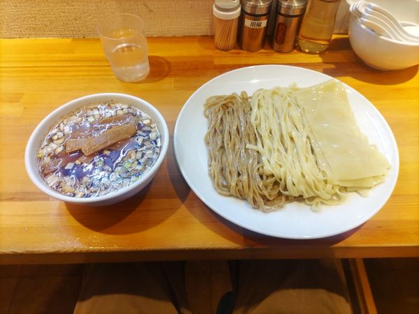 「焙煎２色つけ麺＋凄平麺」@らぁめん りきどうの写真