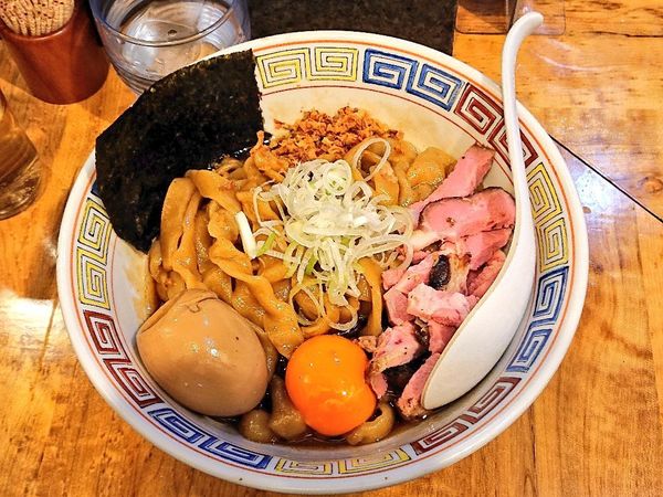 「鴨香油の手切り油そば」@塩そば 桑ばらの写真