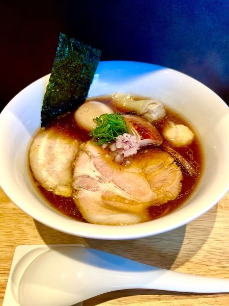 「特製らぁ麺 醤油」@らぁ麺や 嶋の写真