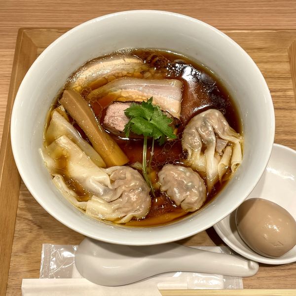 「【らぁ麺 紫陽花】特製 醤油らぁ麺」@ラーメンWalkerキッチンの写真