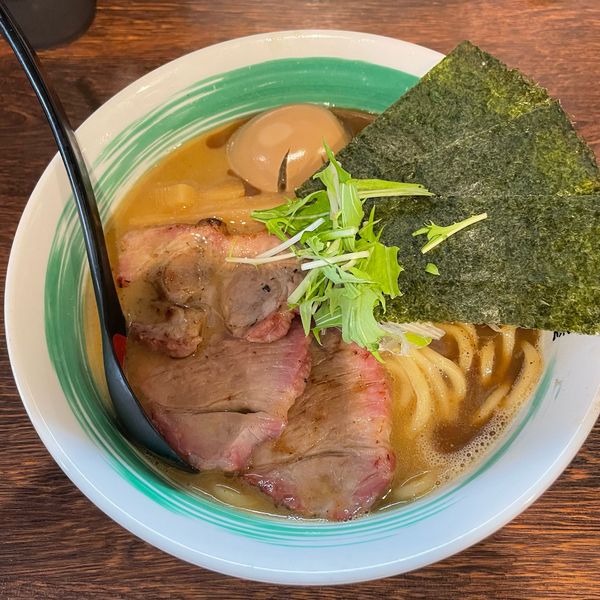 「特らーめん」@自家製麺 麺屋 利八の写真