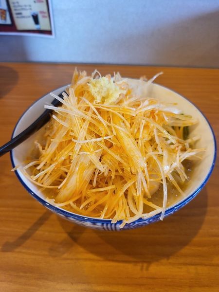 「ネギ盛り味噌ラーメン」@札幌麺や みそらの写真