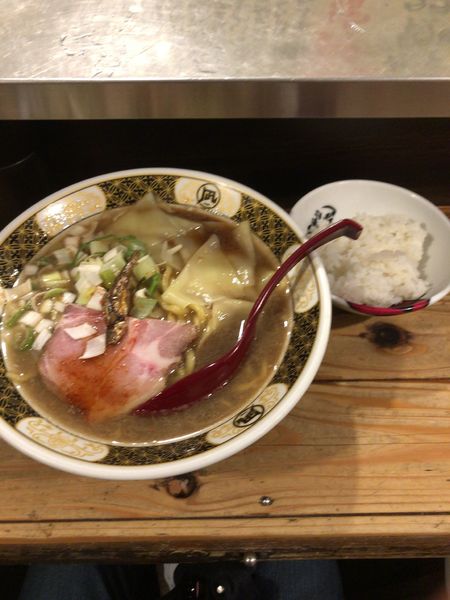 「煮干しそば」@すごい煮干ラーメン凪 新宿ゴールデン街店 本館の写真