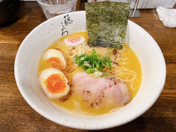 「鶏白湯味玉らーめん」@麺屋 藤しろ 目黒店の写真