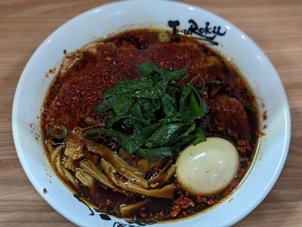 「中華そば並レッド」@麺屋 丈六の写真