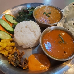 バスリ インドネパールレストランの画像