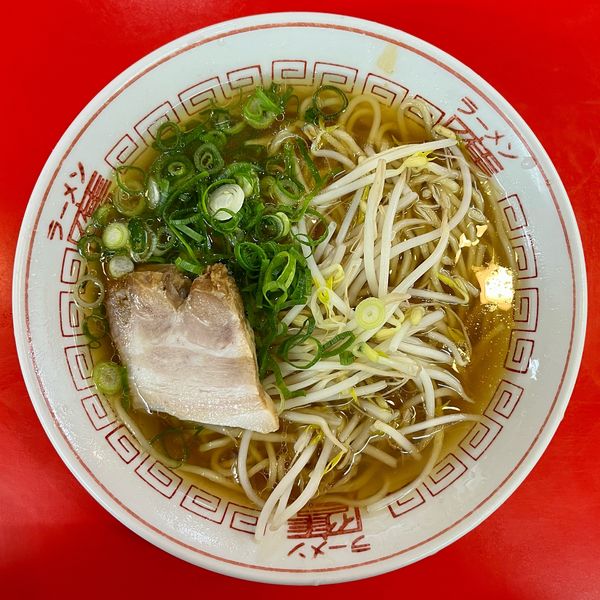 「ラーメン（800円）」@ラーメン専門鷹の写真