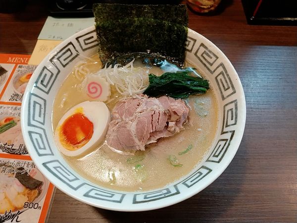 「濃厚鯛ラーメン」@ラーメンとんぼの写真