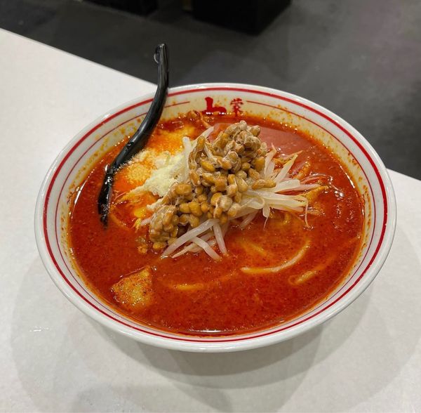 「北極ラーメン　納豆　チーズ」@蒙古タンメン 中本 渋谷店の写真