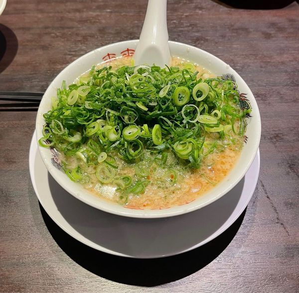 「こってりラーメン ネギ」@来来亭 長久手店の写真