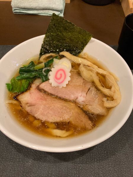 「醤油ら〜めん」@手打ち 蓮の写真