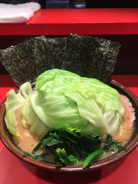 「チャーシューメン並　キャベツ」@横浜ラーメン 斎藤家の写真