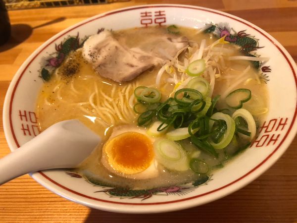 「塩豚骨ラーメン」@ラーメン食堂の写真