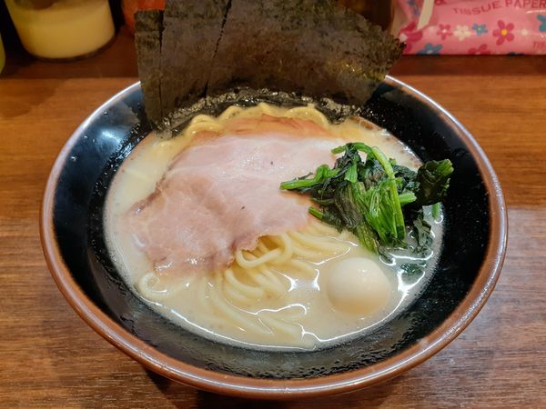 「塩ラーメン」@横浜家系ラーメン 大岡家 鶴川店の写真
