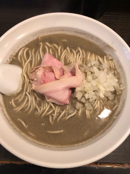 「煮干しそばclassic」@灰汁中華 丿貫 福富町本店の写真