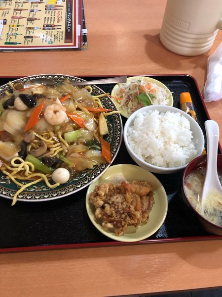 「かた焼きそばのＢセット 900円」@台湾料理 福福の写真