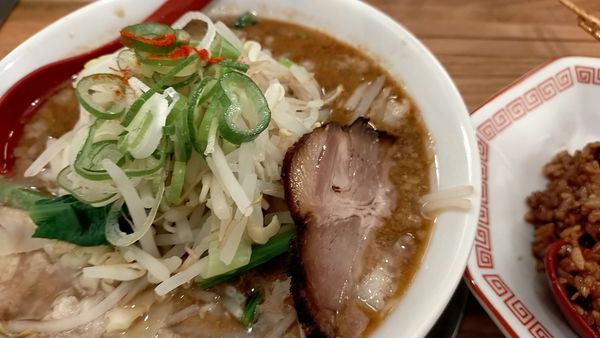 「江戸甘味噌　ソースチャーハン」@麺や 七彩 八丁堀店の写真