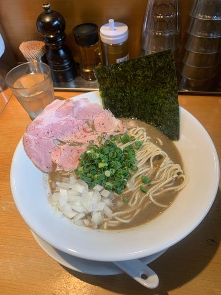 「濃厚海老煮干しそば」@麺屋 まほろ芭の写真
