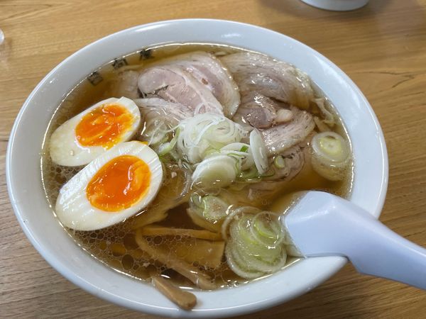 「チャーシュー麺　大盛　煮卵」@青竹手打ちラーメン 日向屋の写真
