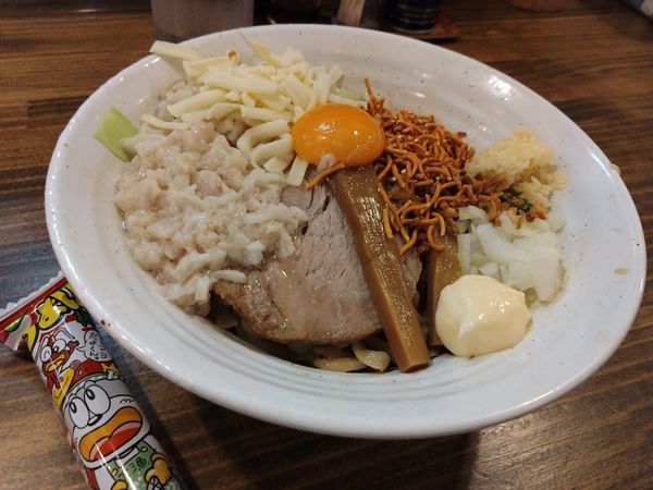 「まぜそば」@麺屋 くろまるの写真