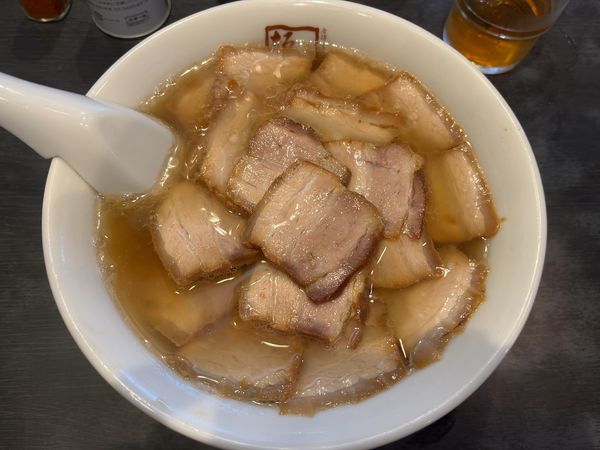 「焼豚ラーメン1050円」@喜多方ラーメン 坂内 千歳烏山店の写真