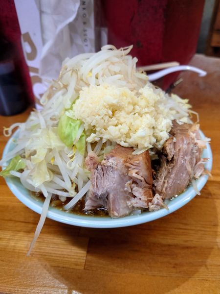 「ラーメン  野菜マシ   ニンニク」@ラーメン髭の写真
