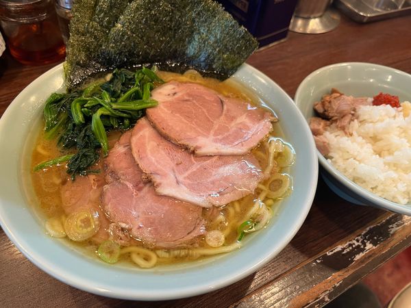 「並チャーシューメン ¥1,000　半ライス ¥100」@ラーメン 小村の写真