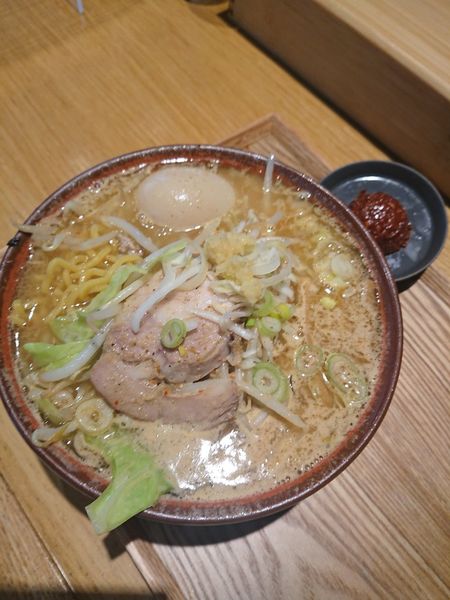 「【季節限定】味玉味噌らあ麺 1150円＋ 辛シビ玉 50円」@中華そば 二階堂の写真