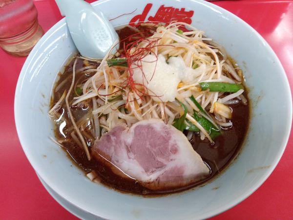 「期間限定、熟成味噌もやしラーメン910円」@山岡家 柏店の写真