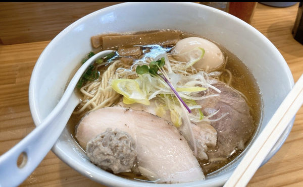 「特製焼きアゴ醤油らぁ麺」@らぁ麺屋09。の写真