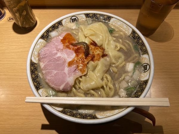 「煮干しラーメン ¥900」@すごい煮干ラーメン凪 西新宿7丁目店の写真