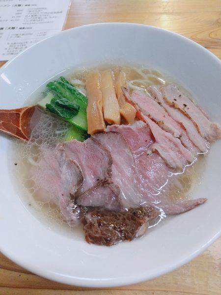 「牛骨あっさりラーメン（しお）」@麺榮 王様のラーメンの写真