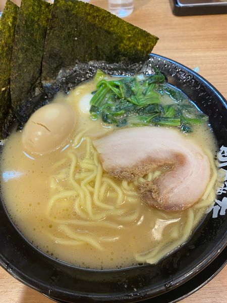 「味玉ラーメン」@町田商店 宮益坂店の写真