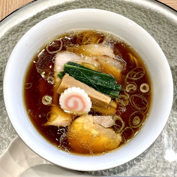 「黒出汁 お肉２枚 ￥1400」@中華そば 深緑の写真